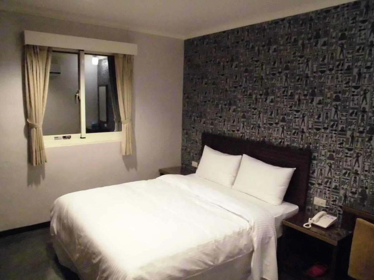 Hotel 欣悅商務旅店 Toufen Exterior foto
